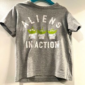 Uniqlo/Disney Toy Story t-shirt in good condition, size 5